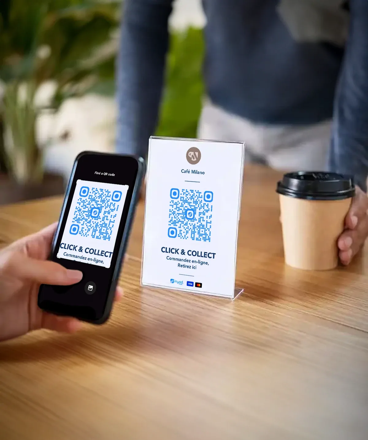 لقطة شاشة: الطلب برمز QR